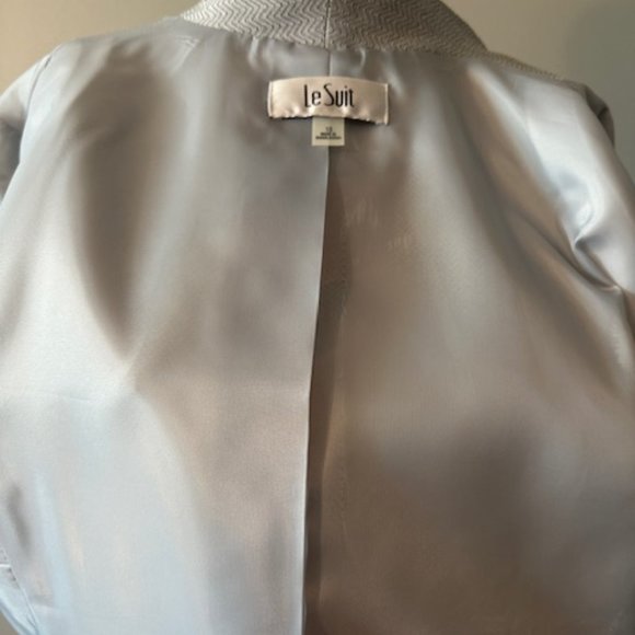 LE SUIT SAGE GREEN CHEVRON 2PC WOMEN'S SUIT - Picture 8 of 9